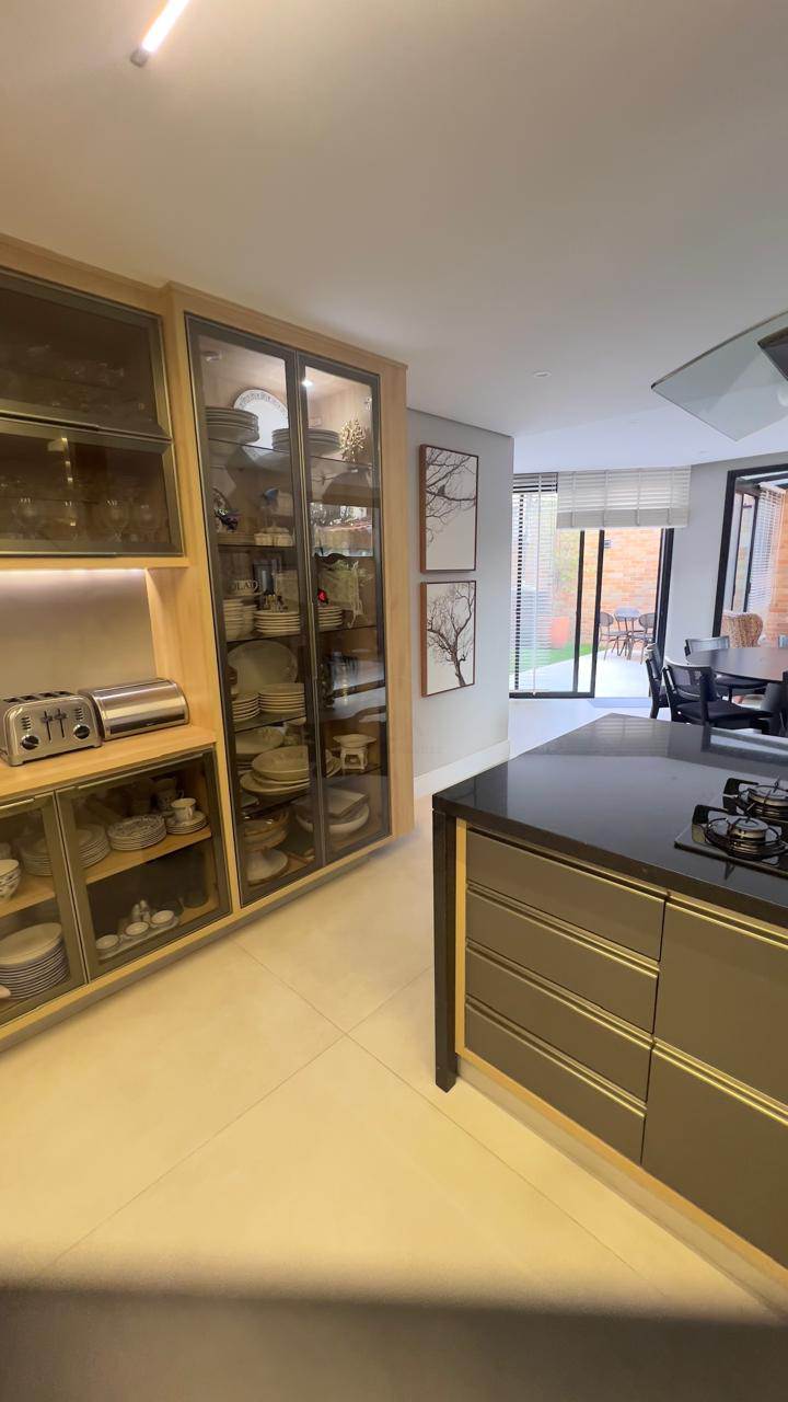 Casa em Condomínio Alphaville Santana de Parnaíba 