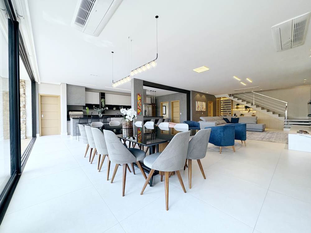 Casa em Condomínio Alphaville Santana de Parnaíba 