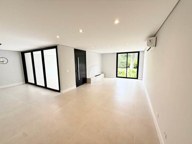 Casa em Condomínio Alphaville Centro Industrial e Empresarial/Alphaville. Barueri 