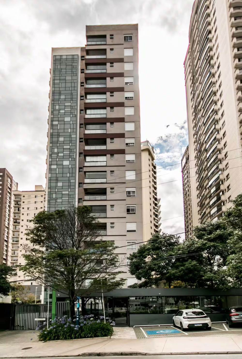 Apartamento Alphaville Centro Industrial e Empresarial/Alphaville. Barueri 