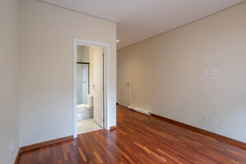 Casa em Condomínio Alphaville Santana de  Parnaiba 