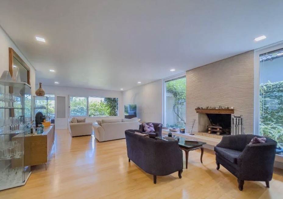 Casa em Condomínio Alphaville Santana de Parnaíba 