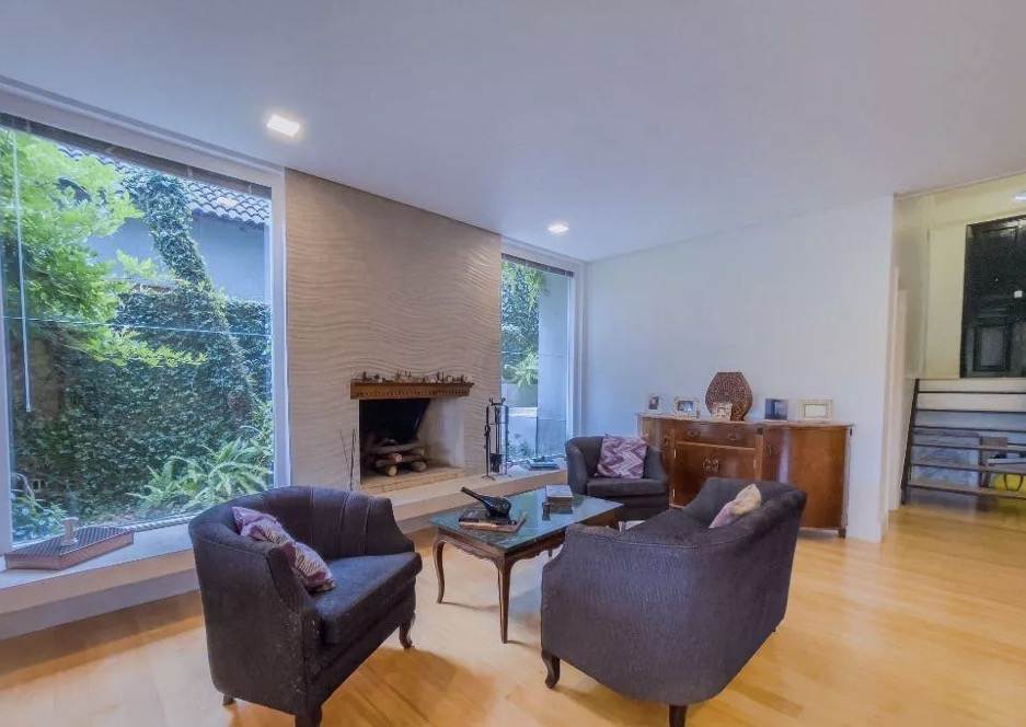 Casa em Condomínio Alphaville Santana de Parnaíba 