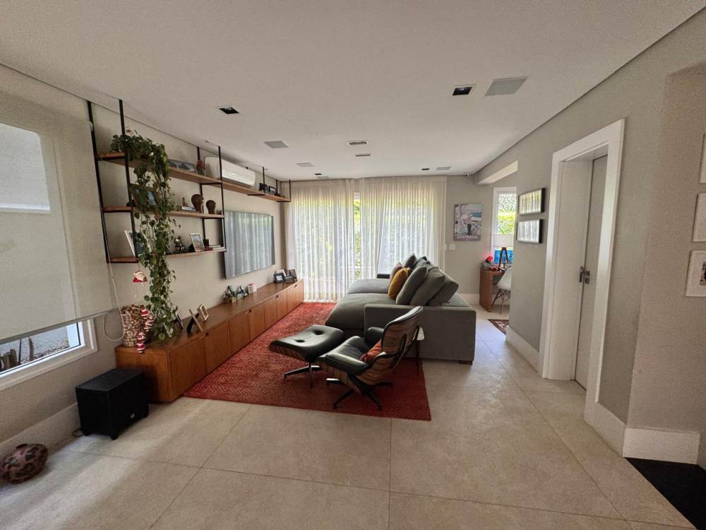 Casa em Condomínio Alphaville Santana de Parnaiba 