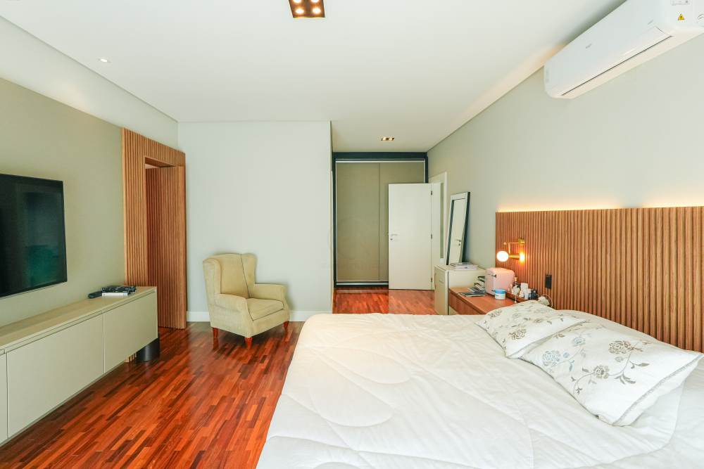 Casa em Condomínio Alphaville Santana de Parnaiba 