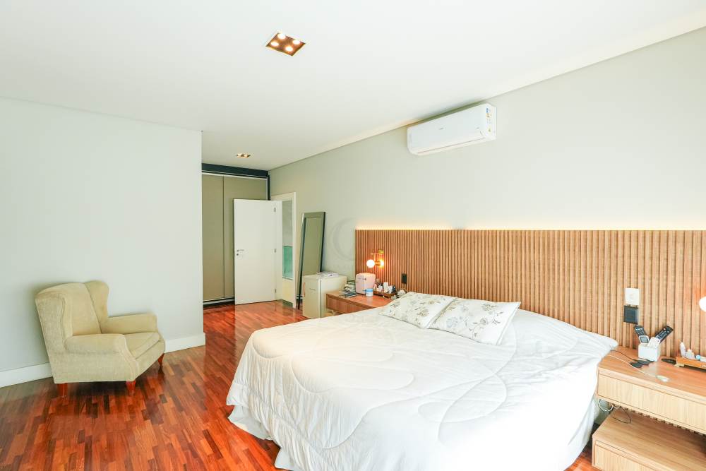 Casa em Condomínio Alphaville Santana de Parnaiba 