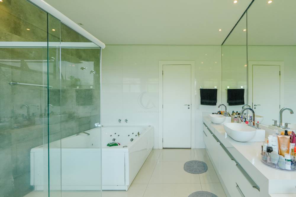 Casa em Condomínio Alphaville Santana de Parnaiba 