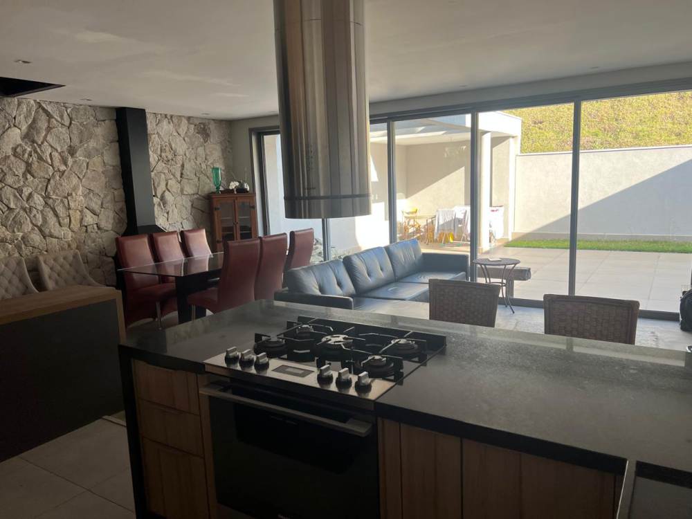 Casa em Condomínio Alphaville Santana de Parnaiba 