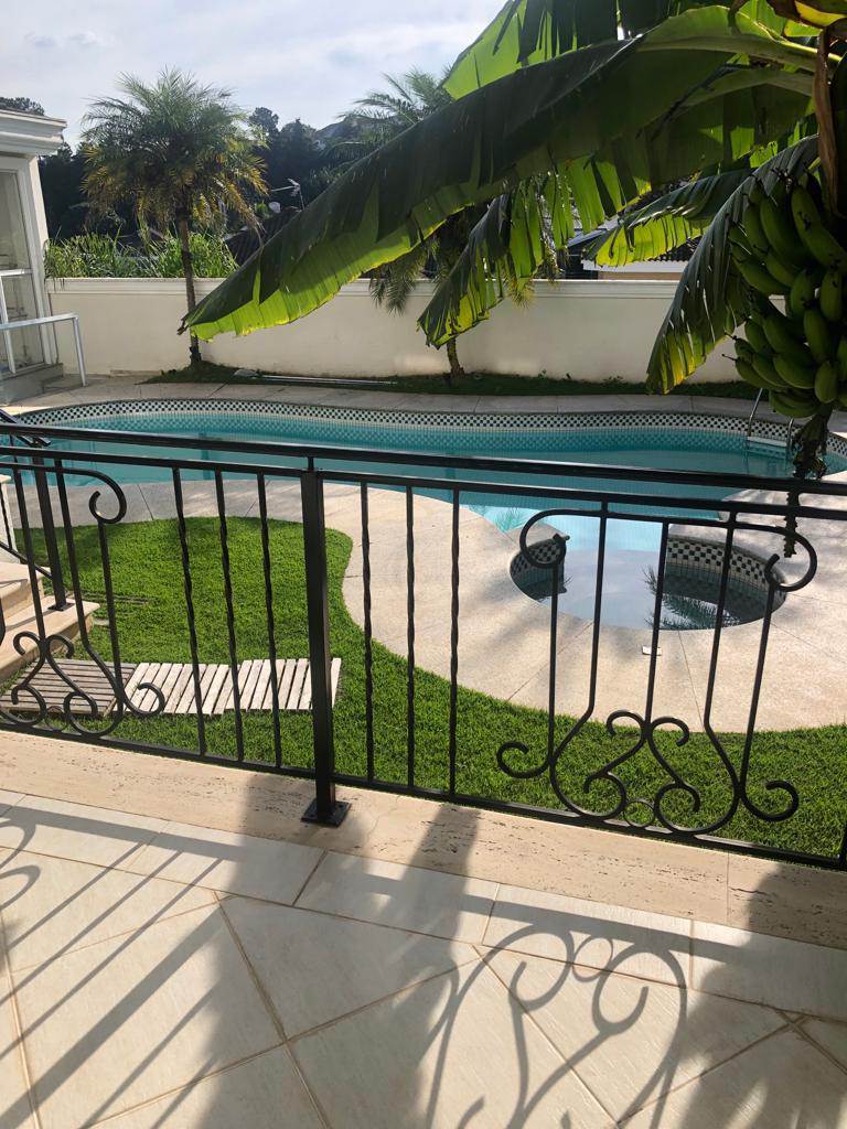 Casa em Condomínio 18 do Forte Santana de Parnaiba 